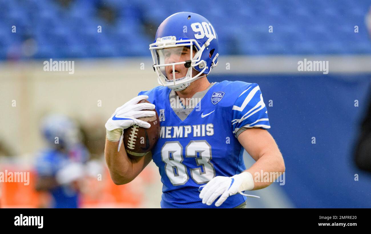 Memphis tight end John Hassell (83) runs during an NCAA football game  against Temple on Saturday, Oct. 24, 2020 in Memphis, Tenn. (AP  Photo/Matthew Hinton Stock Photo - Alamy