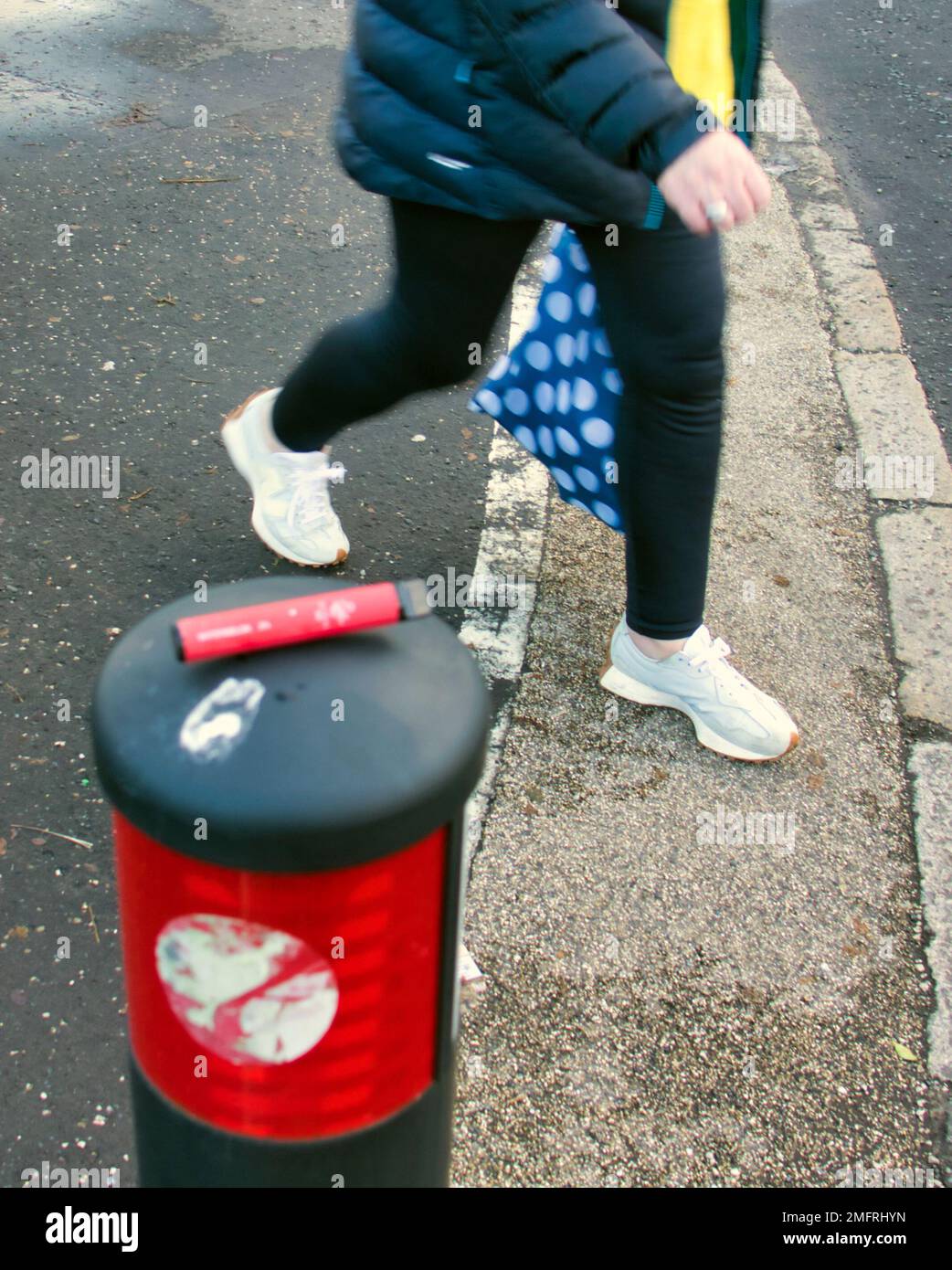 Glasgow, Scotland, UK 25th  January, 2023. Disposable vapes problem back in the news being sold to teenagers and found lying around everywhere not properly disposed of. Credit  Gerard Ferry/Alamy Live News Stock Photo