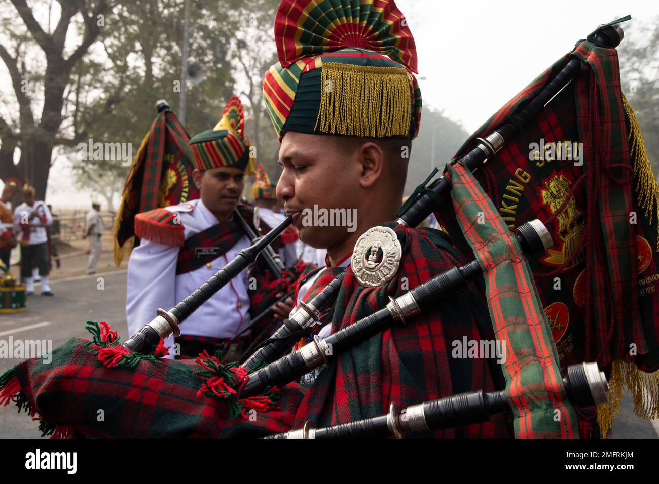 Kolkata, West Bengal, India. 25th Jan, 2023. As India is all set to commemorate its 74th Republic Day celebration on January 26, the full-dress rehearsal of the Republic Day Parade was held at Kolkata Red Road.Indian Army, Indian Navy, Indian Air Force, Assam Rifles, Panjab regiment, Gorkha regiment, Kolkata police, and many schools took part in the Full Dress Parade Rehearsal for Republic Day 2023 in Kolkata. (Credit Image: © Barun Das/Pacific Press via ZUMA Press Wire) EDITORIAL USAGE ONLY! Not for Commercial USAGE! Stock Photo