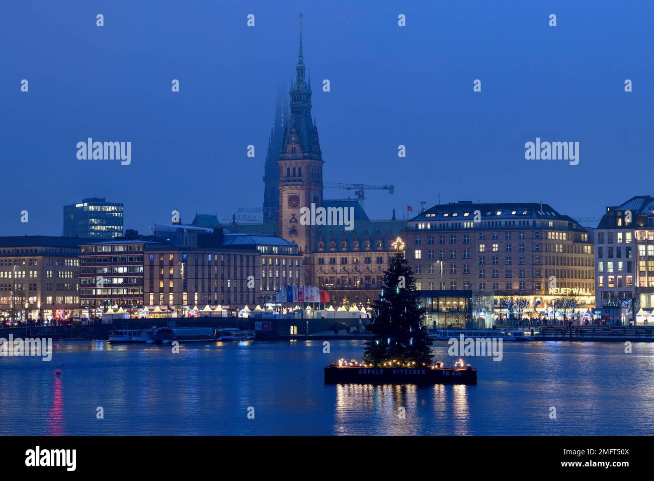 Christmas tree on the Inner Alster Lake, Jungfernstieg in the