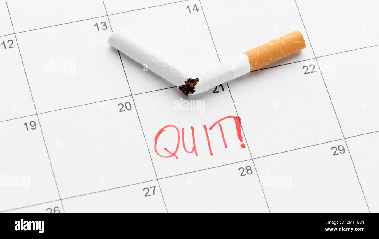 calendar date quit smoking Stock Photo Alamy