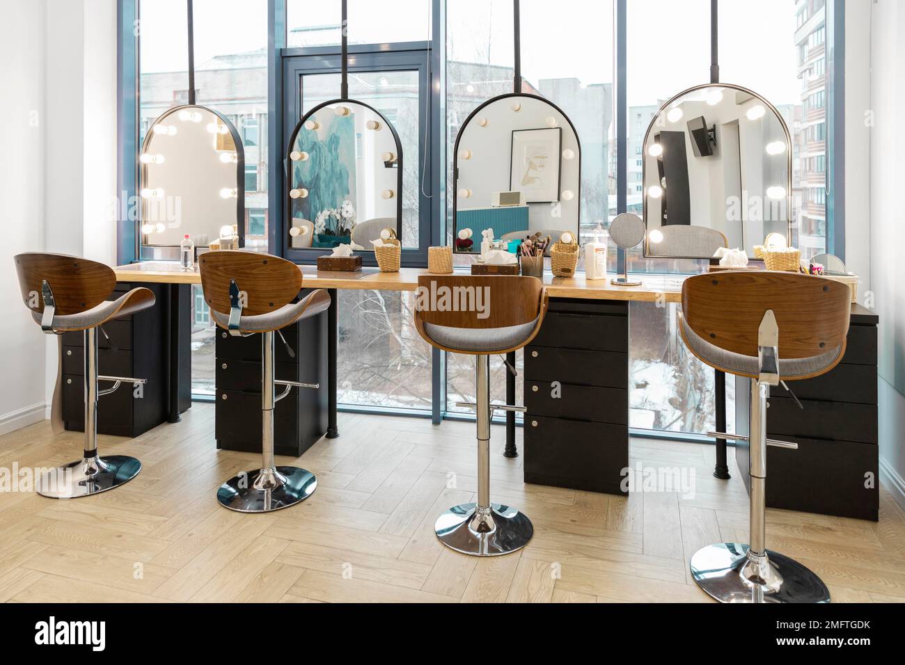 Beauty salon interior hi-res stock photography and images - Alamy