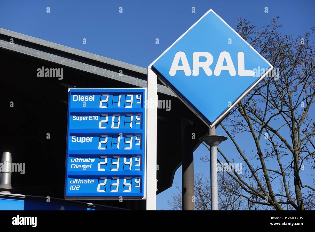 Hannover, Germany - March 8, 2022 : ARAL gas station in Germany displaying diesel and super petrol prices at record high Stock Photo