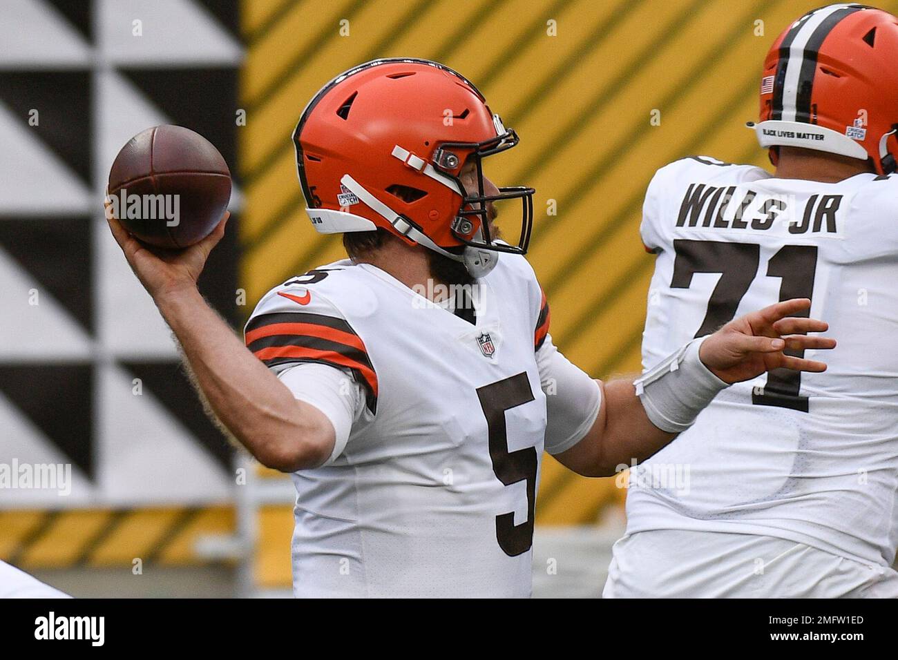 Minnesota Vikings' quarterback Case Keenum after the International Series  NFL match at Twickenham, London Stock Photo - Alamy