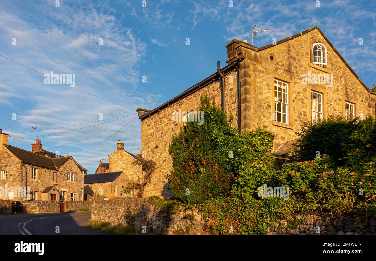 Traditional stone houses in Wensley a small village in the Derbyshire Dales area of the Peak District National Park, Derbyshire, England, UK Stock Photo