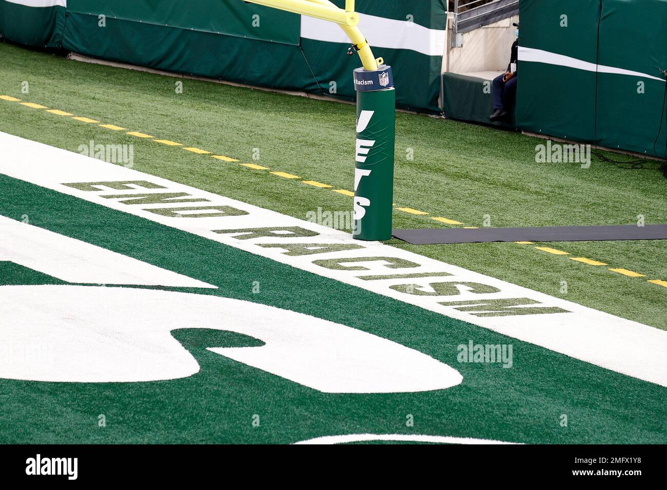 New York Jets on X: New turf and new end zones are looking good 