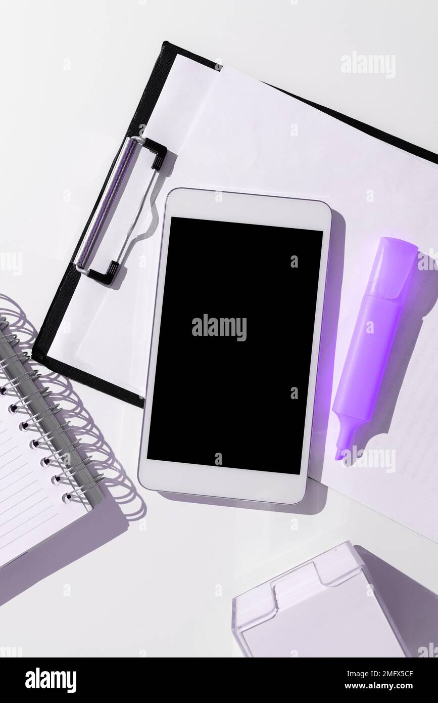 Mobile Phone Screen With Important Ideas On It And Note Sticked Stock ...