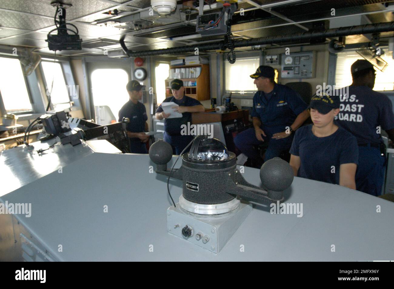 Coast Guard Cutters - Northland (WMEC 904) - 26-HK-76-48. CGC Northland ops-- Coast Guardsmen in control room --051710. Hurricane Katrina Stock Photo