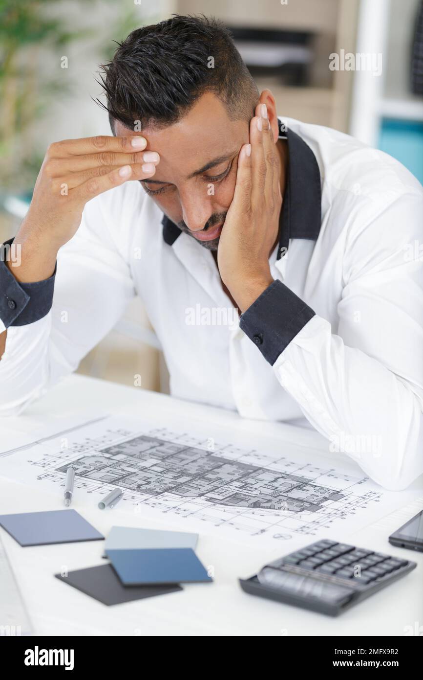 a man working on construction project Stock Photo - Alamy