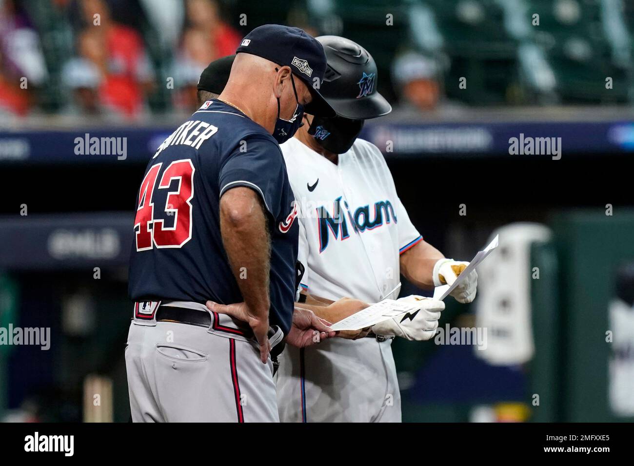 Brian Snitker Third Base Coach Atlanta Braves Stock Photo - Alamy