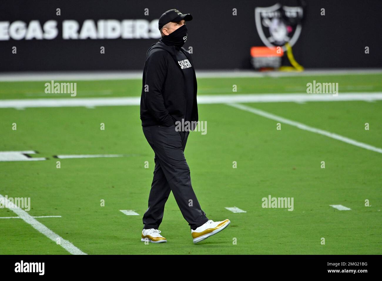New Orleans Saints coach Sean Payton looks on before his team's game