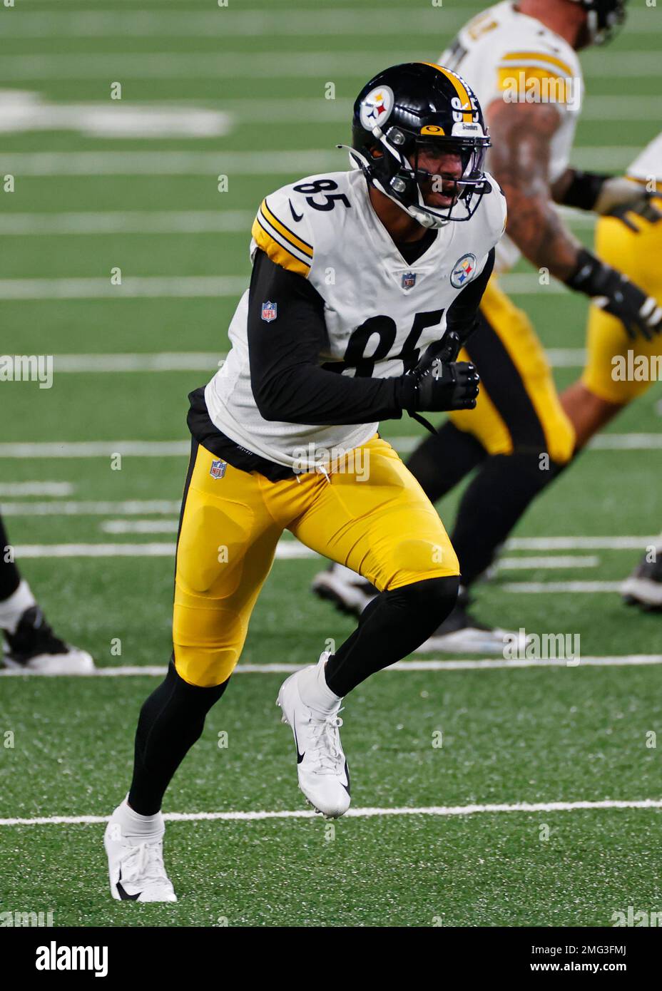 Ebron Pittsburgh Steelers tight end Eric Ebron (85) against the New York ...