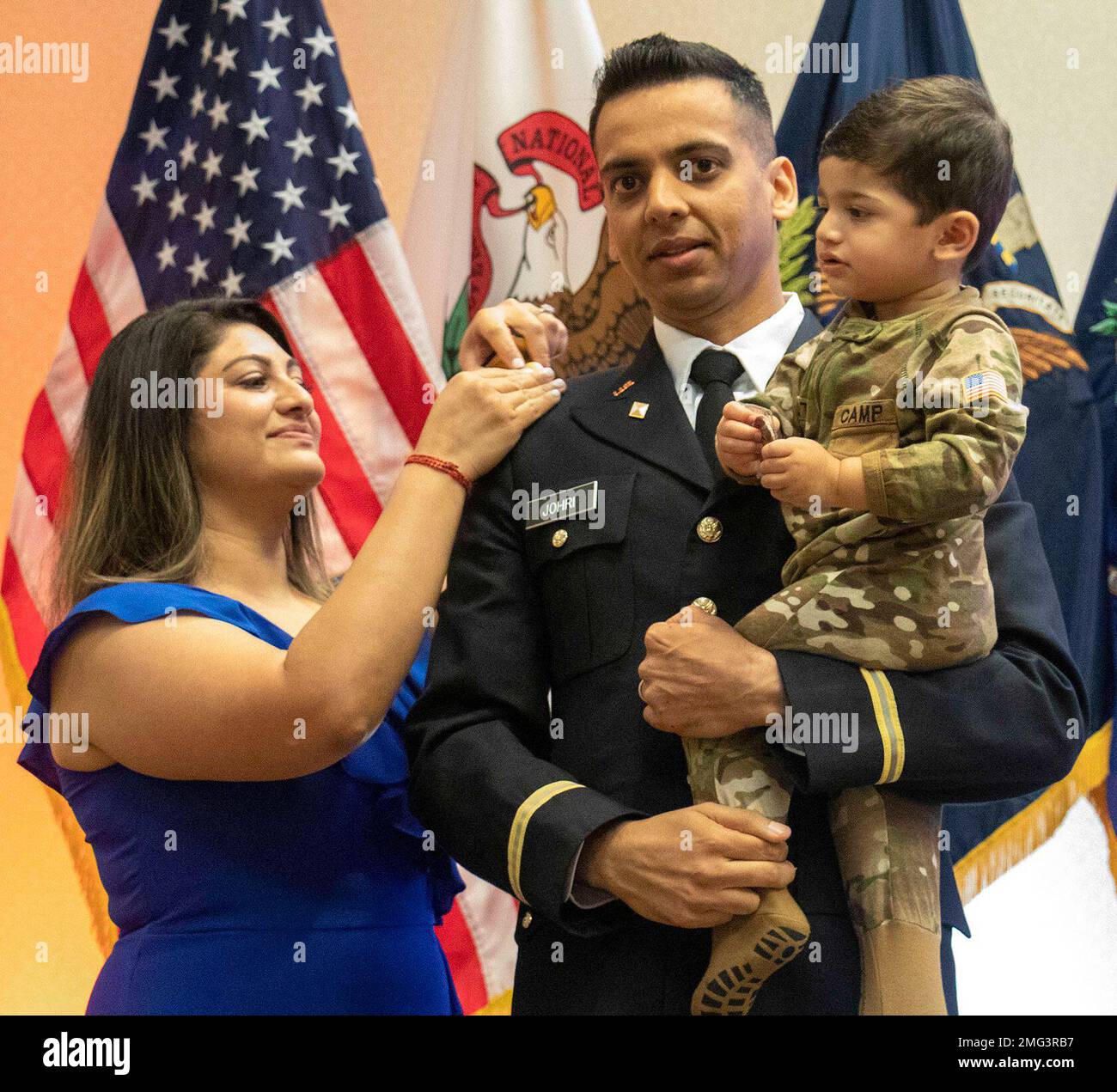 U.S. Army Reserve 2nd Lt. Abhinav Jorhi of Chicago has his new rank ...