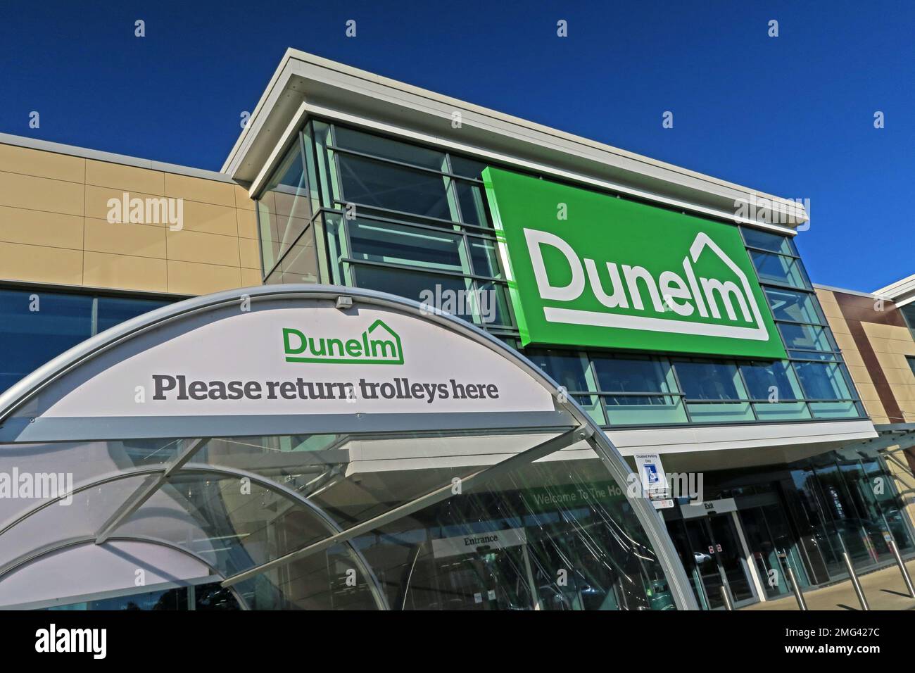 Dunelm, home of homes, JunctionNINE Retail Park, Warrington, Cheshire, England, UK, WA2 8TW Stock Photo