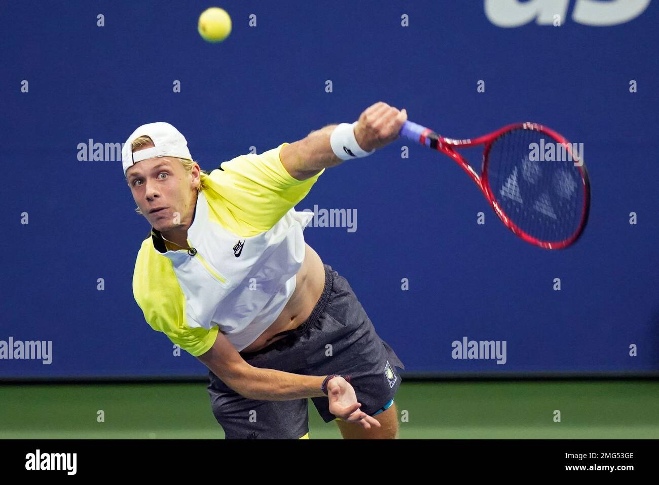 Denis Shapovalov, of Canada, serves to David Goffin, of Belgium, during the  fourth round of the US Open tennis championships, Sunday, Sept. 6, 2020, in  New York. (AP Photo/Frank Franklin II Stock