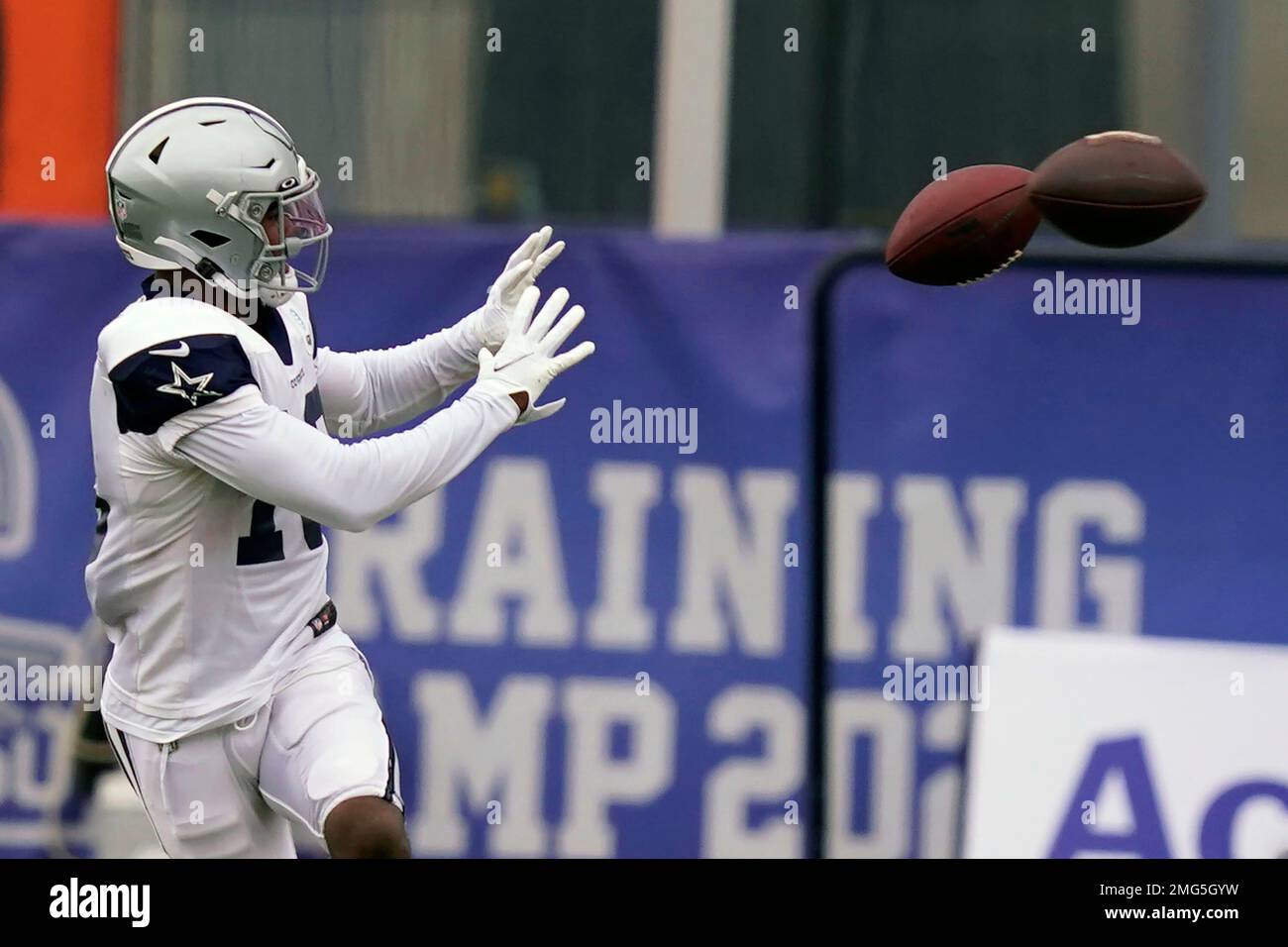 Dallas Cowboys wide receiver Aaron Parker (18) runs after a reception  during an NFL football practice in Frisco, Thursday, June 3, 2021. (AP  Photo/Michael Ainsworth Stock Photo - Alamy