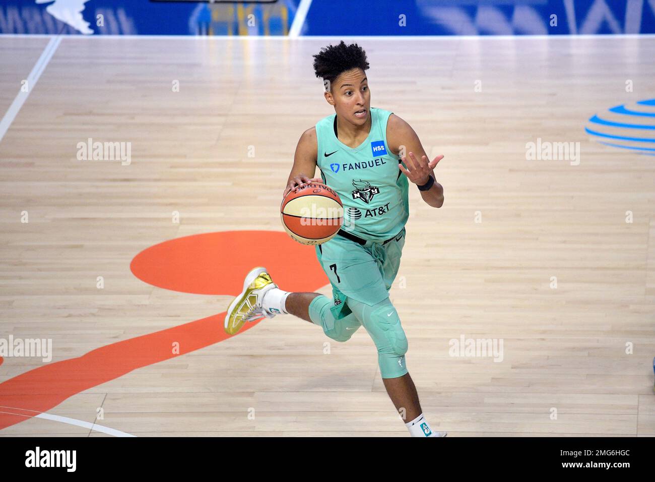 New York Liberty guard Layshia Clarendon (7) sets up a play during the