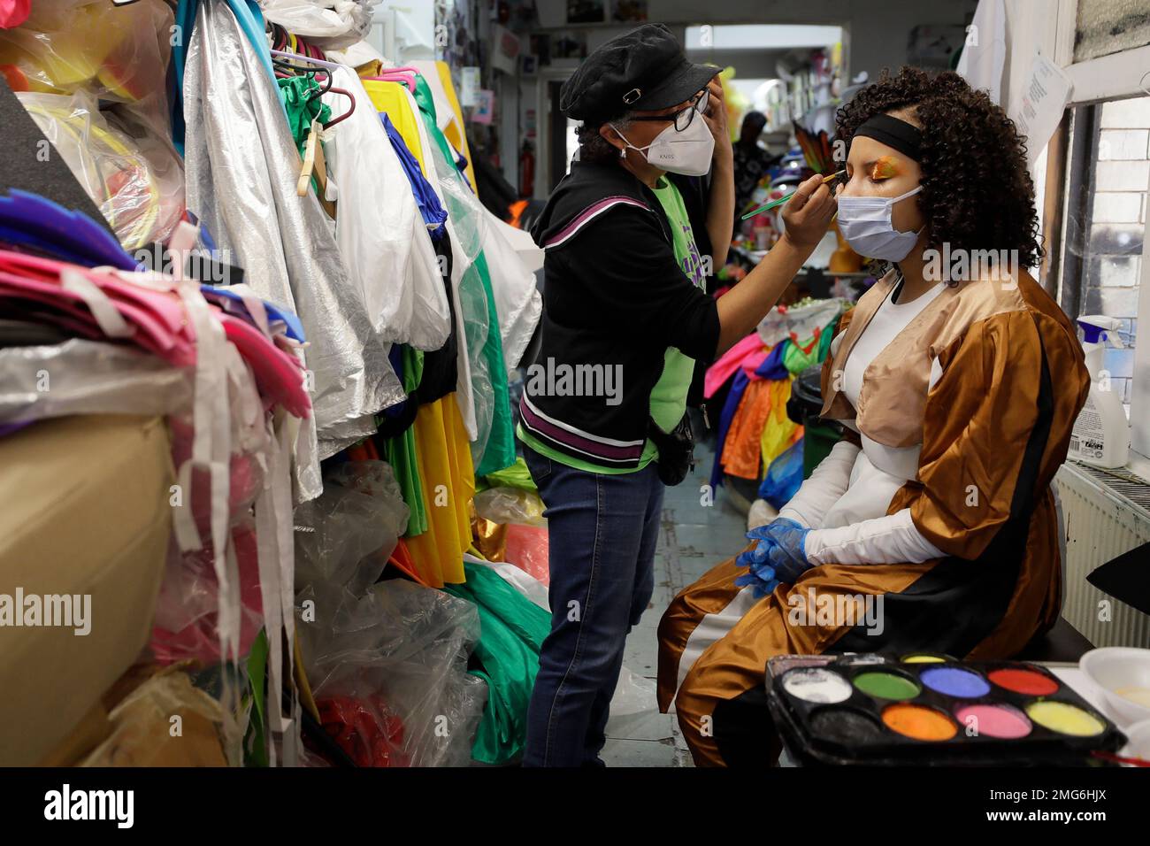 clary-salandy-one-of-the-most-noted-designers-of-costumes-for-the