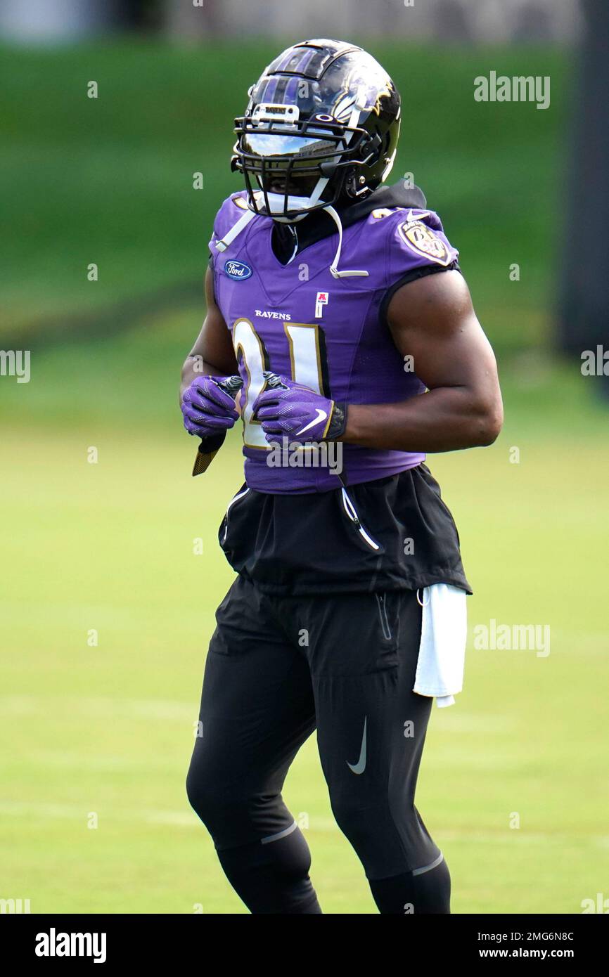 Baltimore Ravens running back Mark Ingram II works out during an NFL  football training camp practice, Monday, Aug. 24, 2020, in Owings Mills,  Md. (AP Photo/Julio Cortez Stock Photo - Alamy