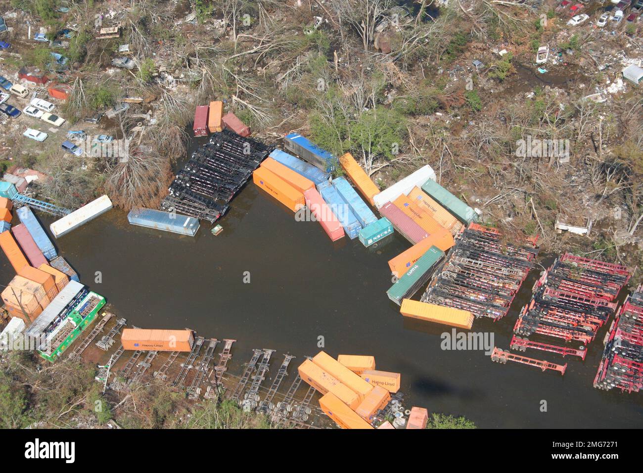 Aftermath Miscellaneous 26HK4818. large group of displaced cargo