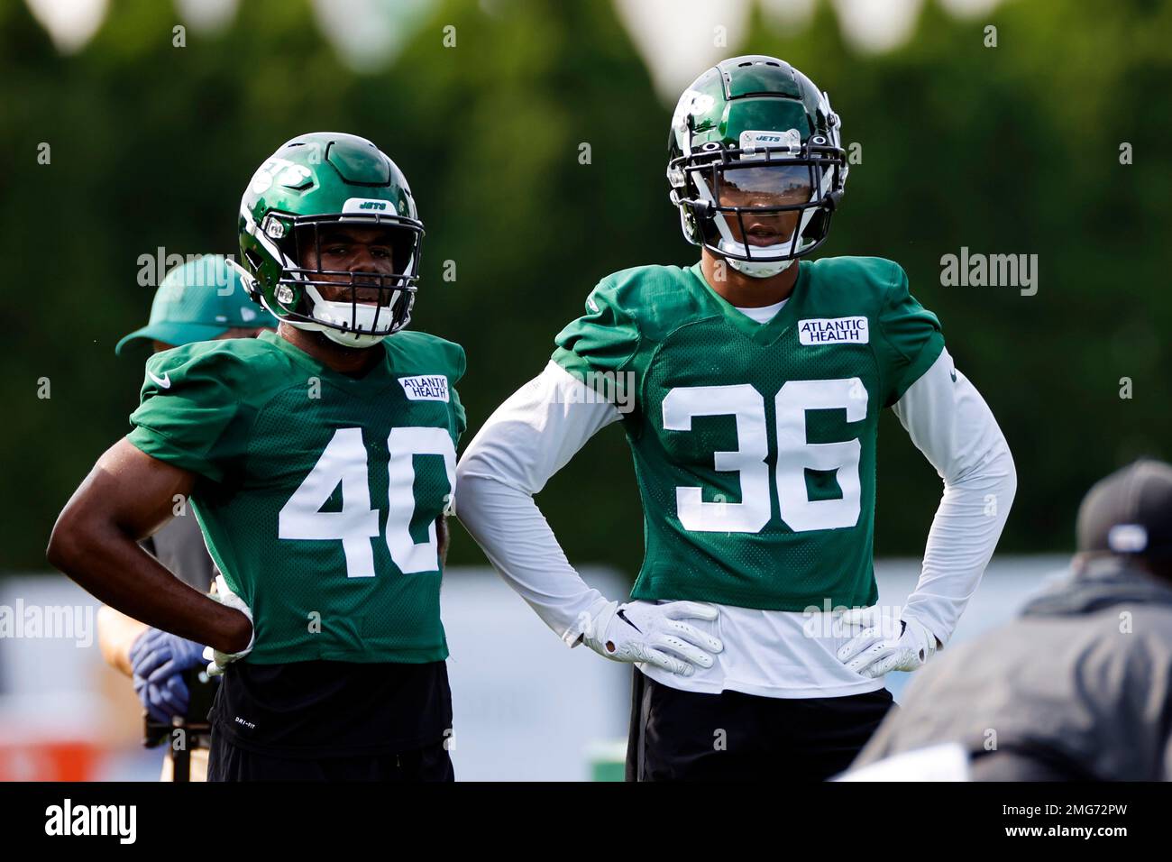 New York Jets cornerback Lamar Jackson (36) and Javelin Guidry (40