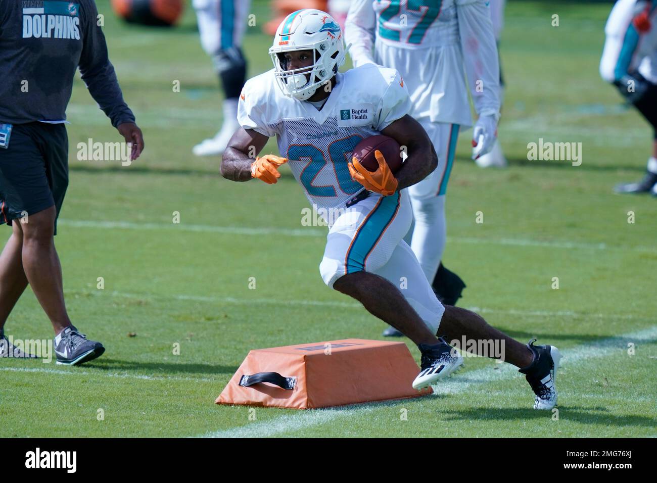 Matt breida dolphins sales jersey