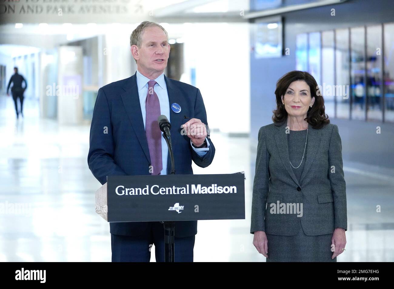 New York City USA 25th Jan 2023 Governor Kathy Hochul And CEO Janno new-york-city-usa-25th-jan-2023-governor-kathy-hochul-and-ceo-janno