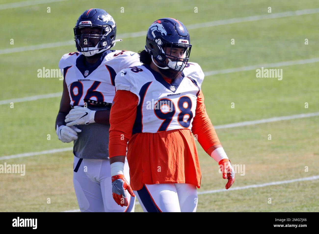 WATCH: Broncos' Shelby Harris sacks Chiefs' Patrick Mahomes in NFL Week 18  – The Denver Post