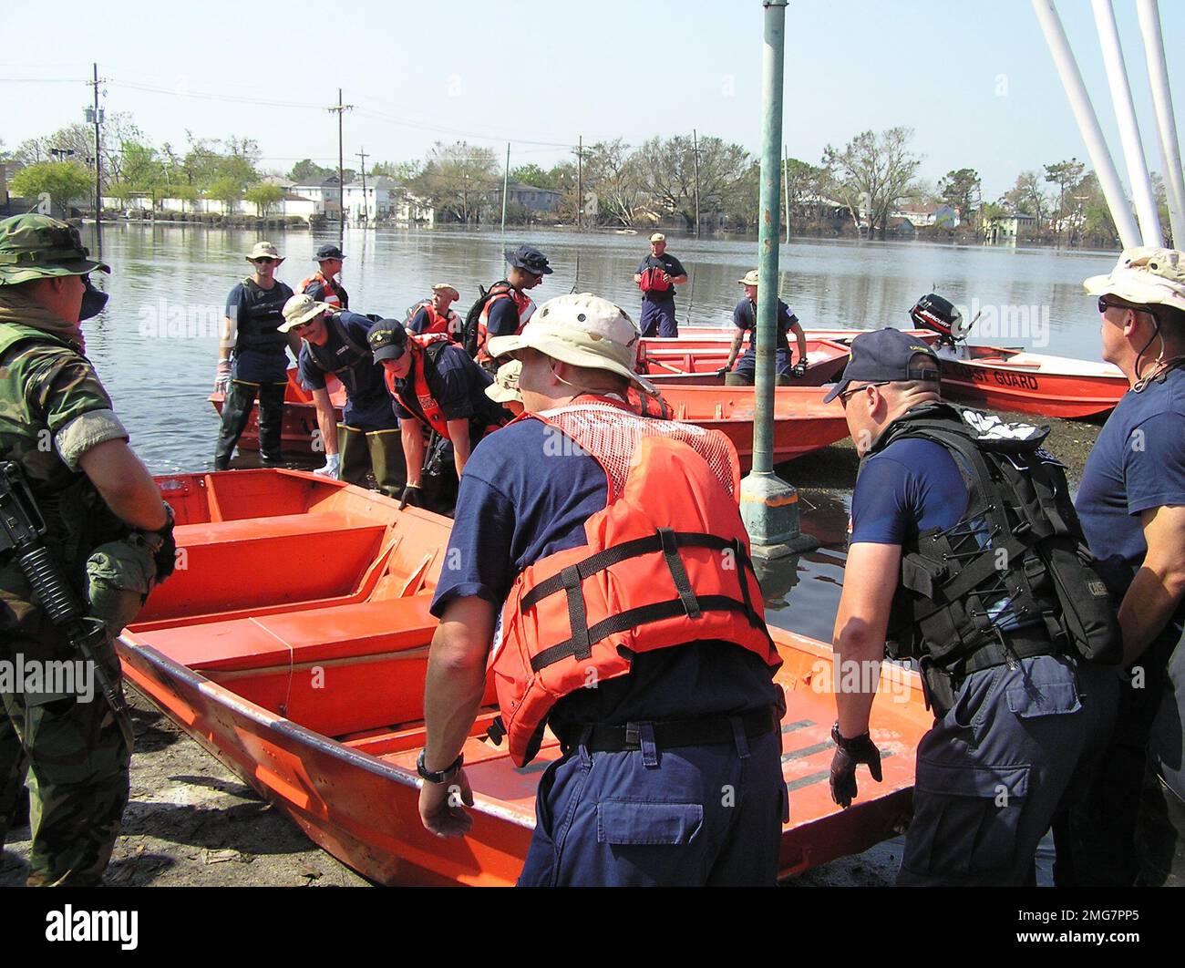 Operation Baton Rouge Marine Safety Unit Baton Rouge - New Orleans Flood Operations - 26-HK ...