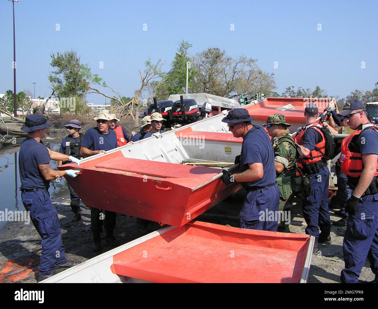 Operation Baton Rouge Marine Safety Unit Baton Rouge - New Orleans Flood Operations - 26-HK ...