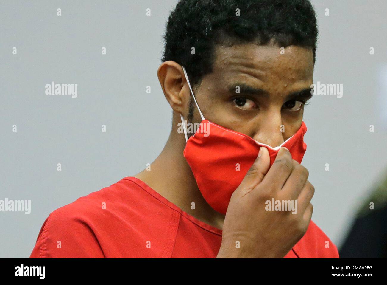 dawit-kelete-adjusts-his-mask-as-he-appears-in-king-county-superior