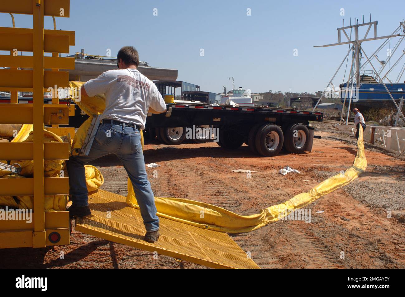 Offloading Operations Coast Guard Personnel and Civilian Operations - 26-HK-72-29. civilians ...