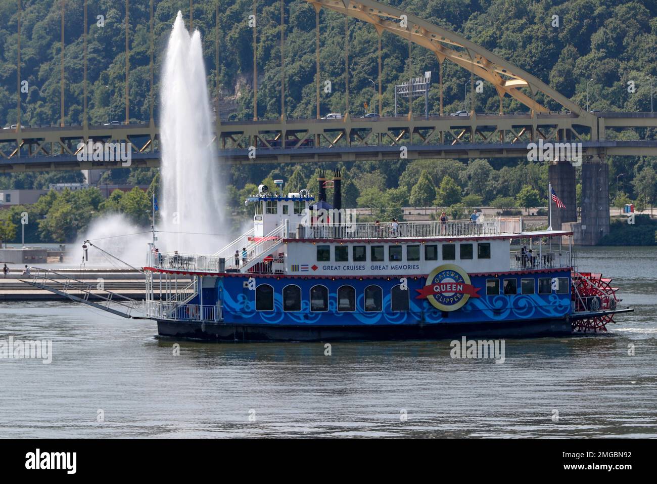 Three Rivers Queen The 3 Rivers Queen passes by the fountain in Point State Park at the ...