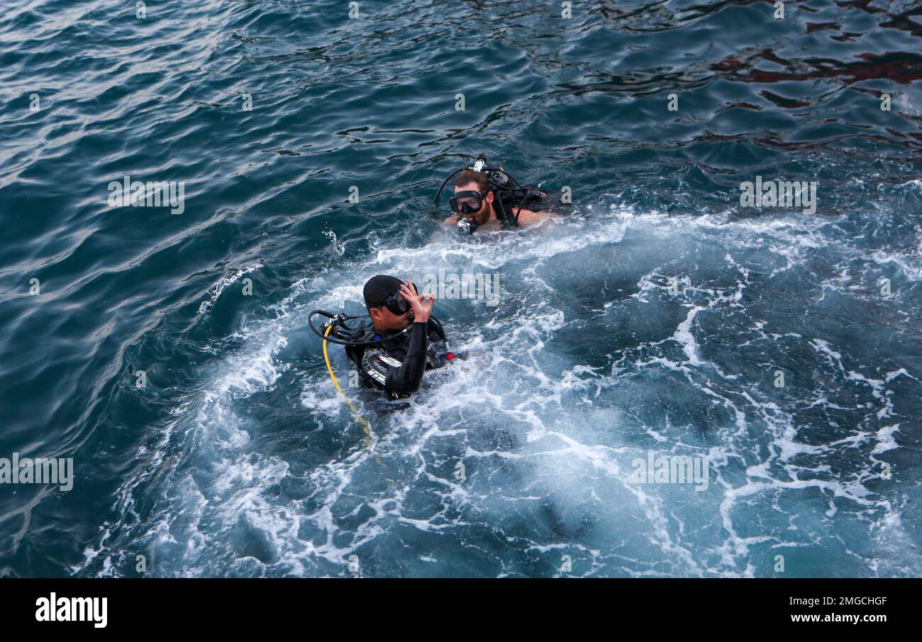 U.S. Navy Diver 1st Class Mark Hartman with Mobile Diving Salvage
