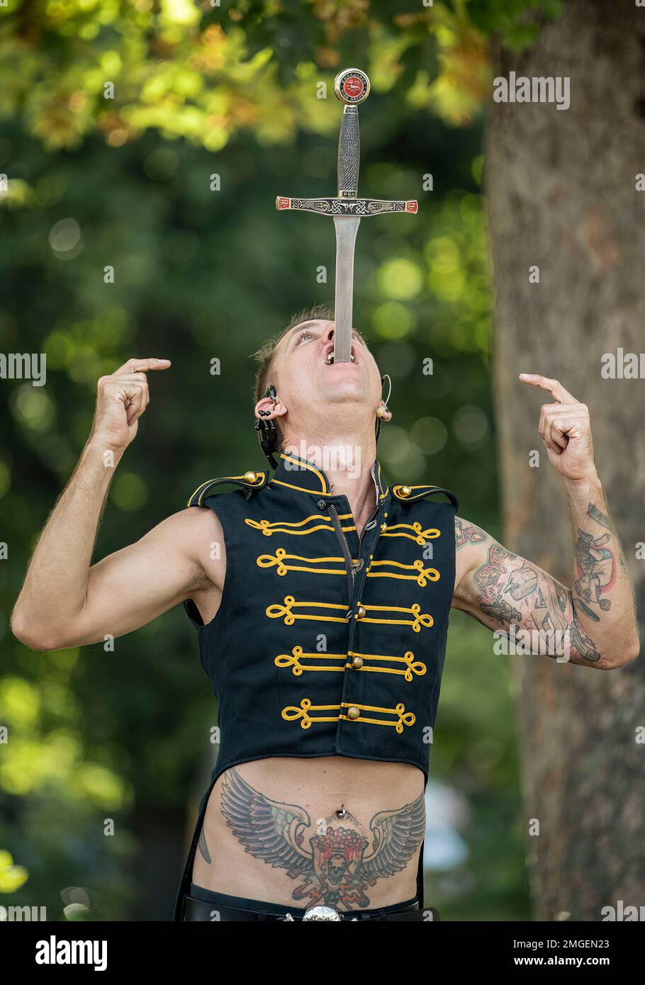 Christchurch, New Zealand. 26th Jan, 2023. Street performer The Space