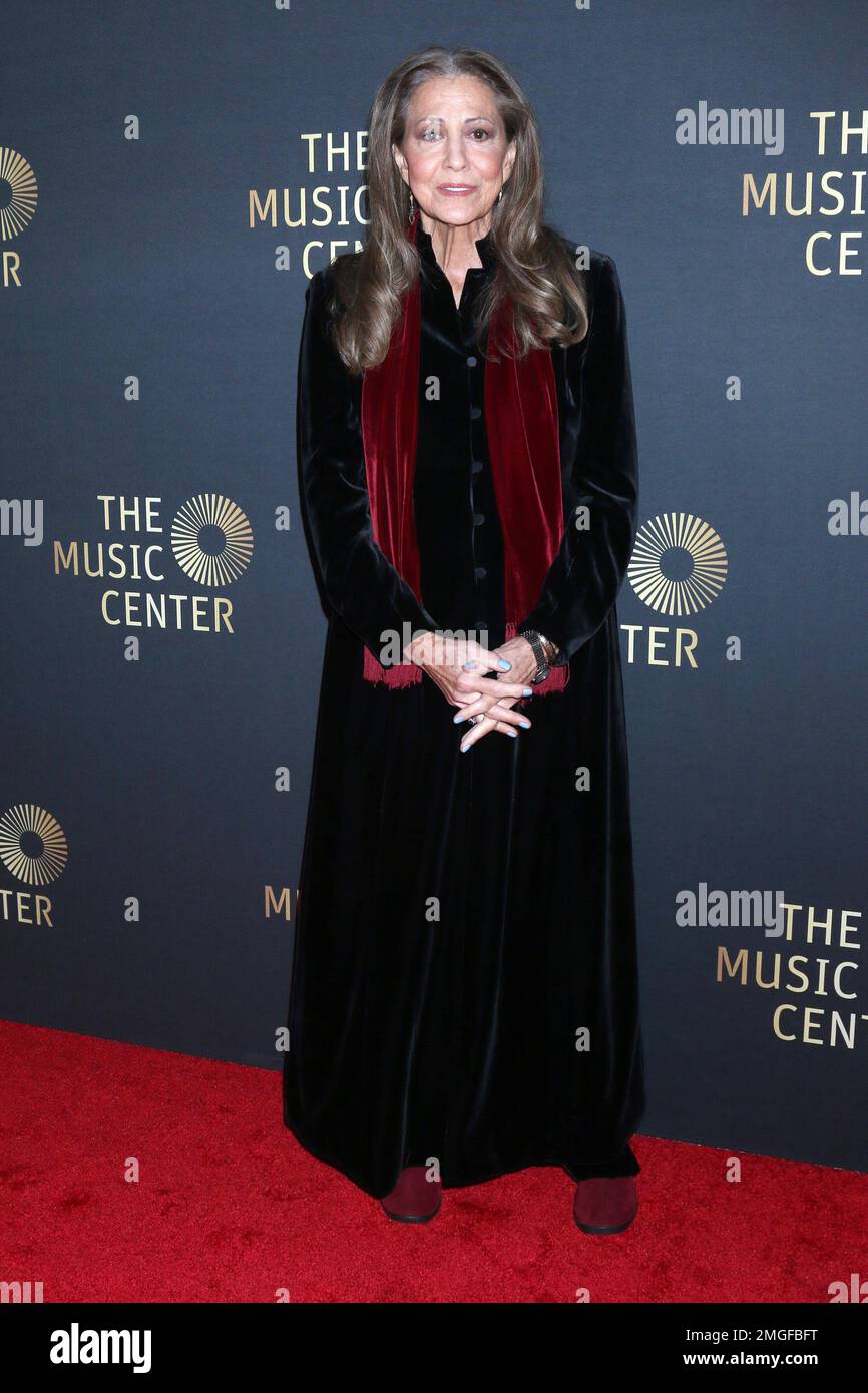 LOS ANGELES - JAN 14: Rita Coolidge at Music Center Tribute to