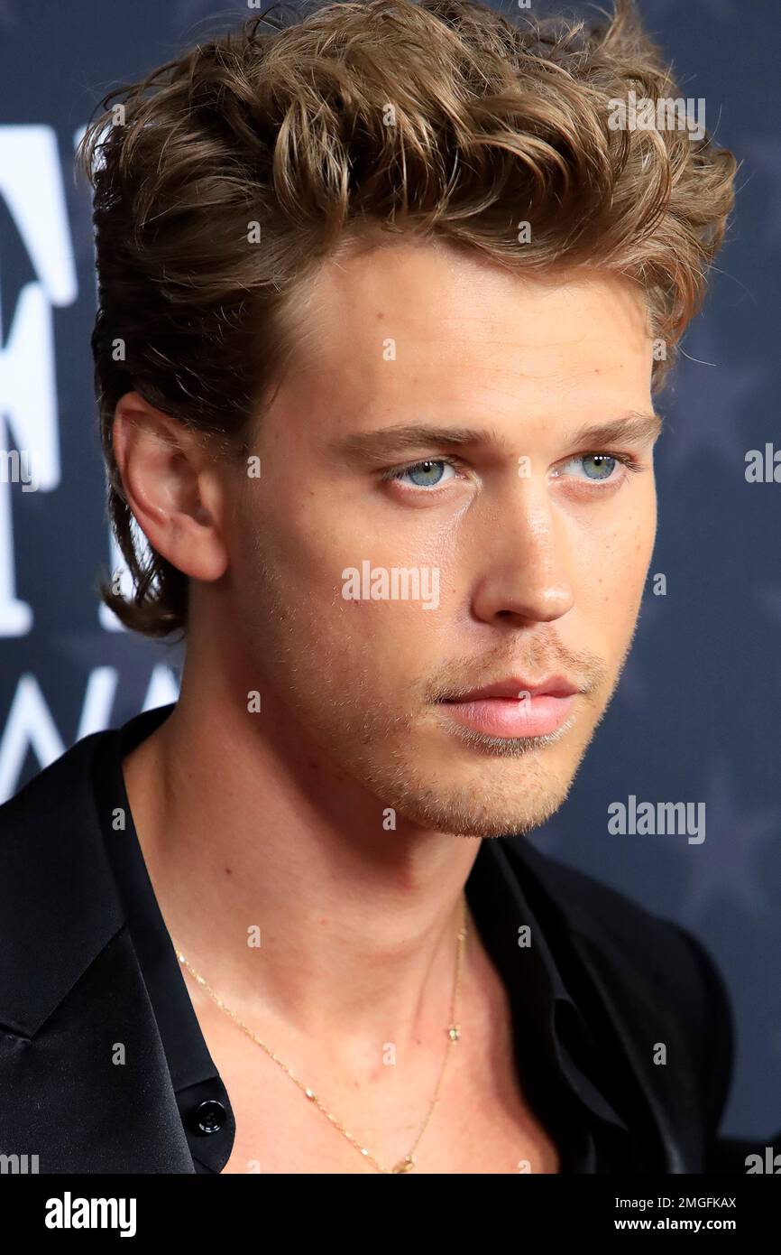 LOS ANGELES JAN 15 Austin Butler at 2023 Critics Choice Awards