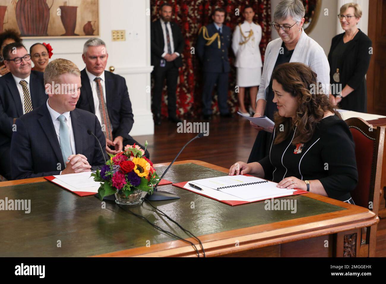 (230126) -- WELLINGTON, Jan. 26, 2023 (Xinhua) -- New Zealand's Governor-General Cindy Kiro (R, front) and Chris Hipkins (L, front) attend the swearing-in ceremony in Wellington, New Zealand, Jan. 25, 2023. Chris Hipkins was sworn in as New Zealand Prime Minister on Wednesday, with his predecessor Jacinda Ardern officially tendering her resignation. (Prime Minister Office of New Zealand/Handout via Xinhua) Stock Photo