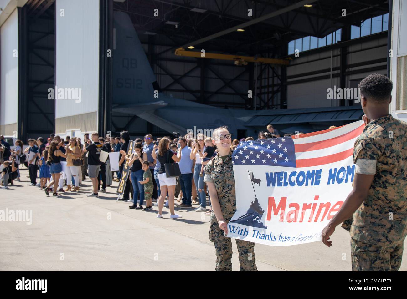 Friends and families of Marine Aerial Refueler Transport Squadron 352, Marine Aircraft Group 11, 3rd Marine Aircraft Wing, gather to welcome their Marines home after a deployment with Combined Joint Task Force-Horn of Africa, on MCAS Miramar, California, Aug. 22, 2022. The deployment was a successful integration of elements of three Fleet Marine Force squadrons to provide critical rapid personnel recovery and medical evacuation capabilities to U.S. and partner forces operating in East Africa. Stock Photo