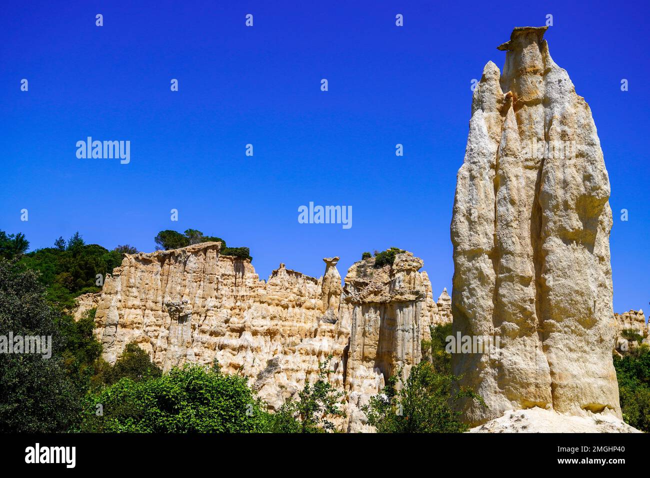 Fairy chimneys france hi-res stock photography and images - Alamy