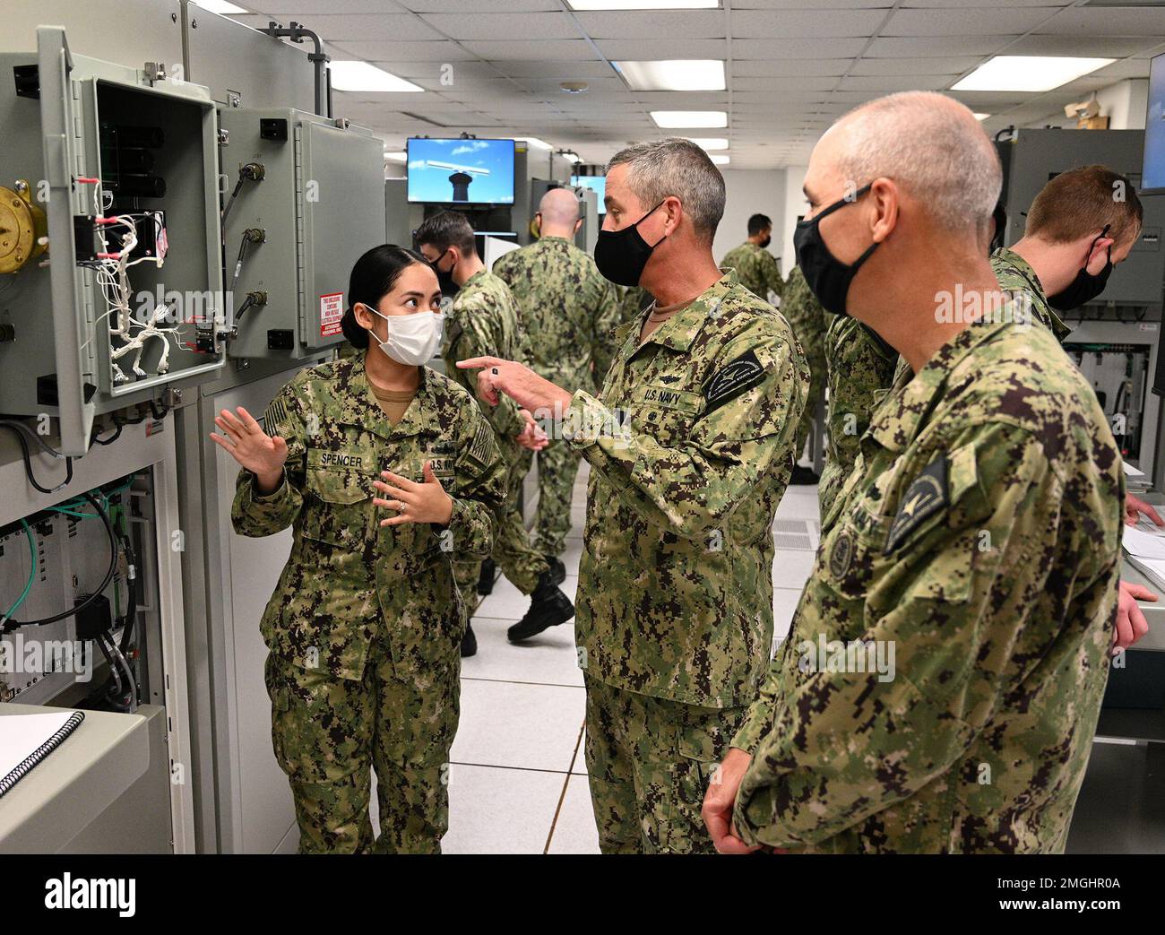 GREAT LAKES, Ill. (Aug. 24, 2022) Electronics Technician 1st Class