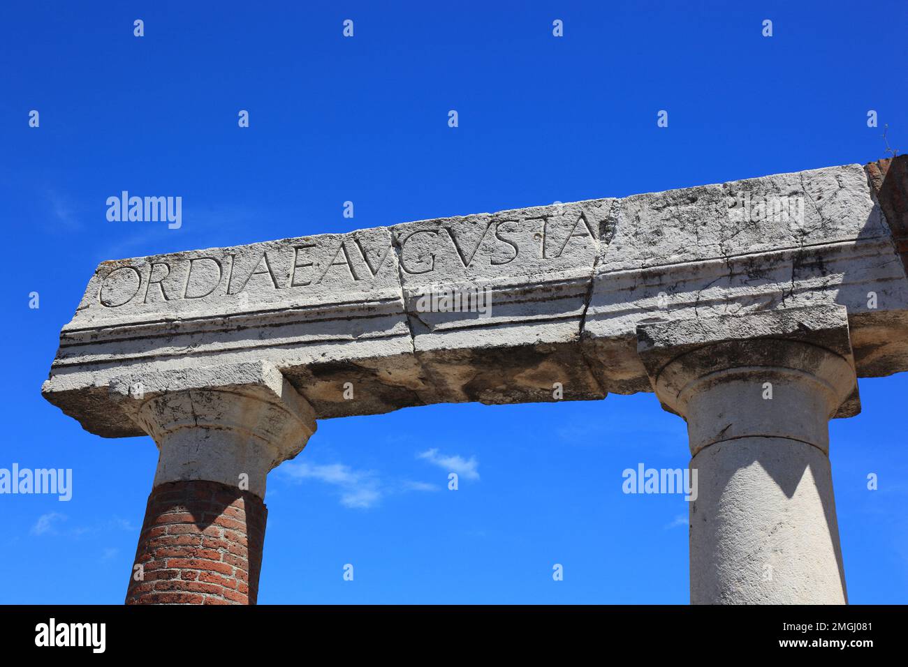 Das Forum, Pompeji, antike Stadt in Kampanien am Golf von Neapel, beim Ausbruch des Vesuvs im Jahr 79 n. Chr. verschüttet, Italien Stock Photo