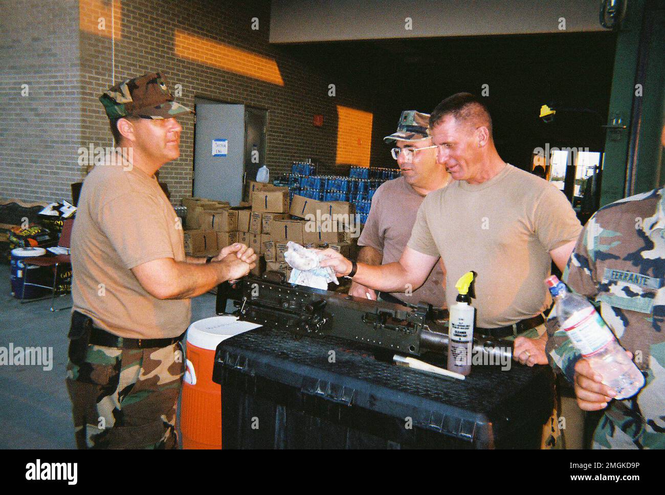 256 Distinguished Unit Port Security Unit 307 - 26-HK-256-2. Hurricane Katrina Stock Photo - Alamy