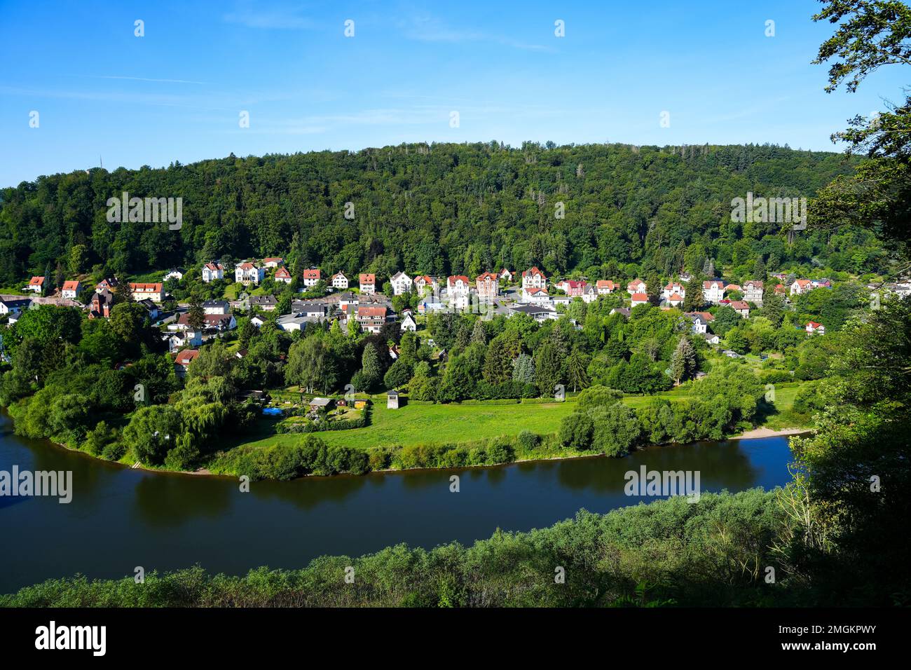 View of Hann. Münden from the Weserliedanlage. Panorama landscape from the city with the confluence of the Werra and Fulda rivers into the Weser. Stock Photo