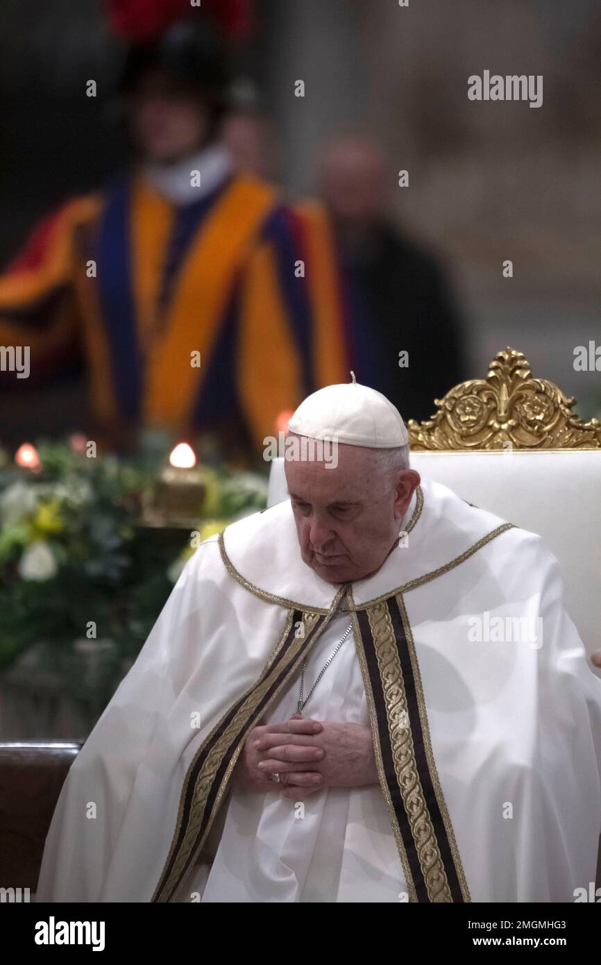 Rome, Italy, 25 january, 2023. Pope Francis leads the vespers, on the Solemnity of the Conversion of St. Paul,  in the St. Paul Outside the Walls Basilica in Rome. Maria Grazia Picciarella/Alamy Live News Stock Photo