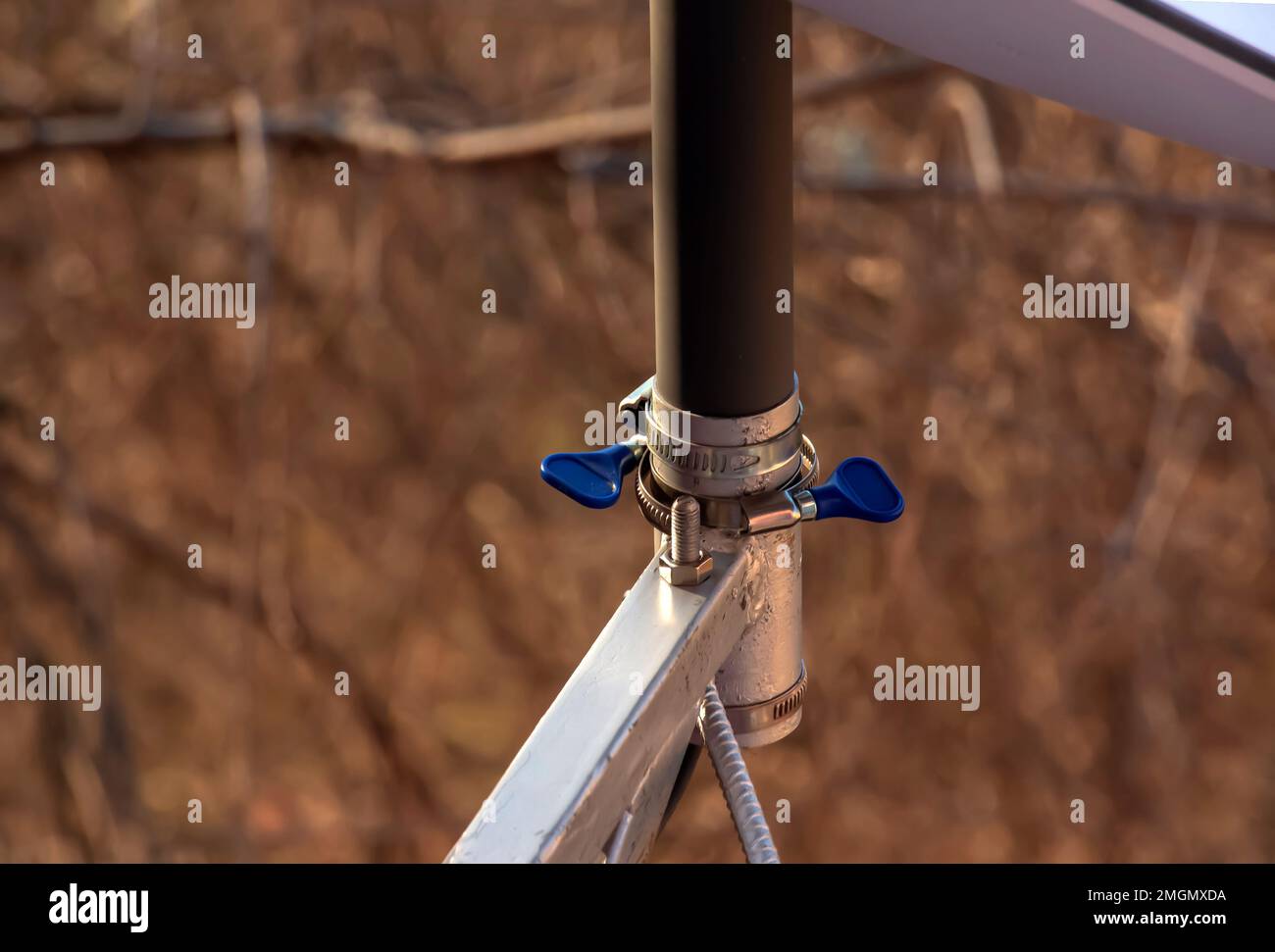 Starlink satellite antenna hires stock photography and images Alamy