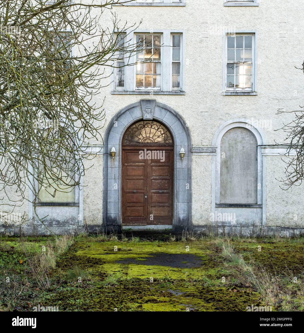 Victorian architecture door window hi-res stock photography and images ...