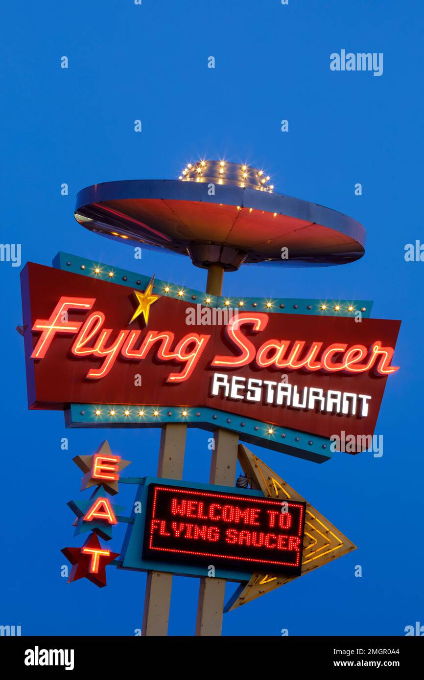 Canada, Ontario, Niagara Falls, Retro neon sign for a diner, glowing neon at twilight. Stock Photo