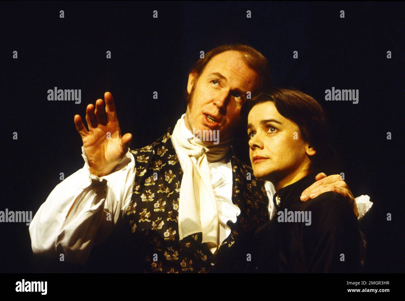 Tim Pigott-Smith (Mr Rochester), Alexandra Mathie (Jane Eyre) in JANE EYRE by Charlotte Bronte at the Playhouse Theatre, London WC2  07/12/1993  adapted for the stage by Fay Weldon  design: Lez Brotherston  lighting: Nick Beadle  director: Helena Kaut-Howson Stock Photo
