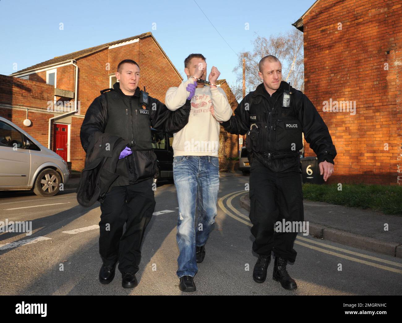 Police handcuffs uk hi-res stock photography and images - Alamy